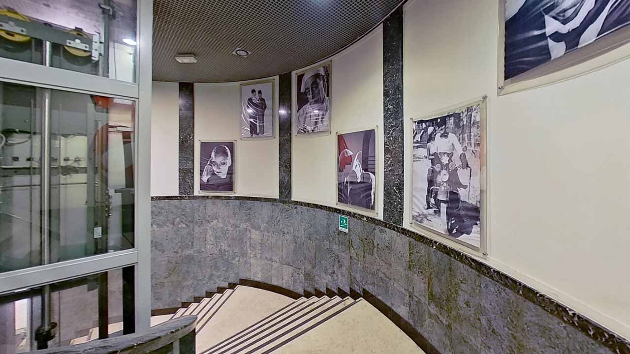 Corridoio interno del Multisala Roma
